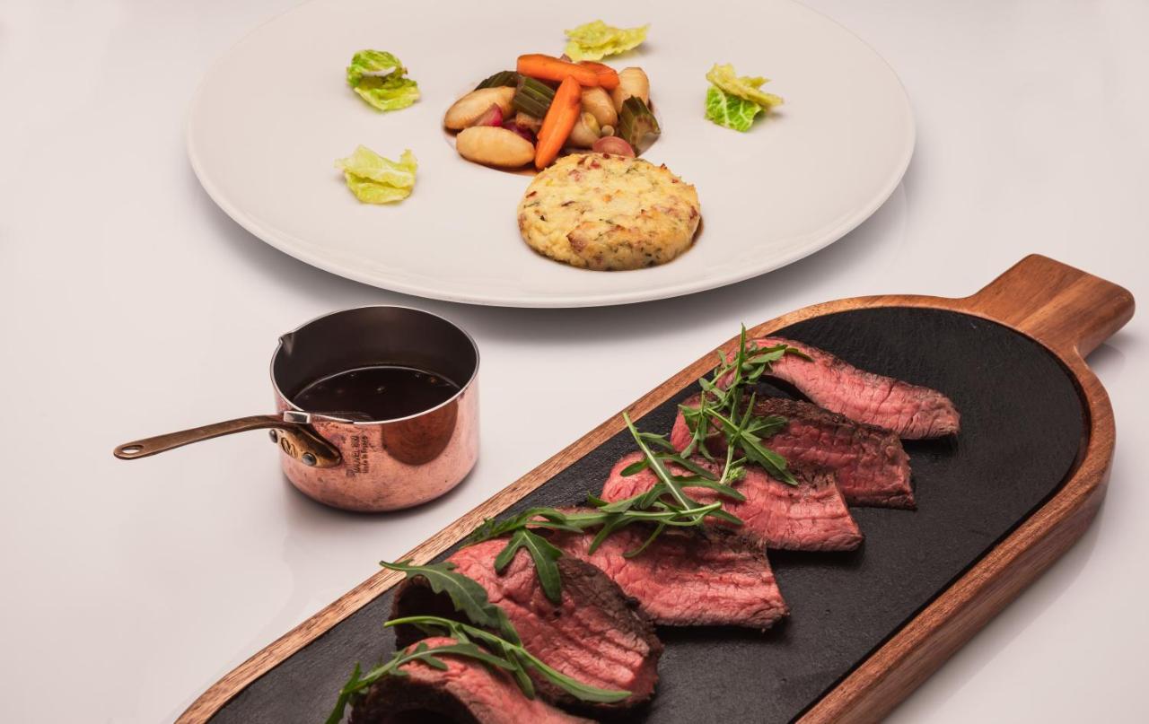 Hotel Bischofhof - Bistro Jasmin Chiusa Ngoại thất bức ảnh