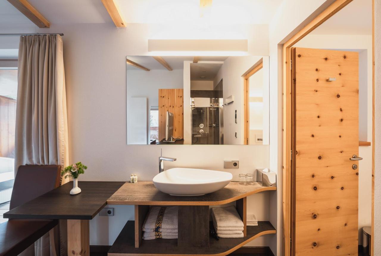 Hotel Bischofhof - Bistro Jasmin Chiusa Ngoại thất bức ảnh
