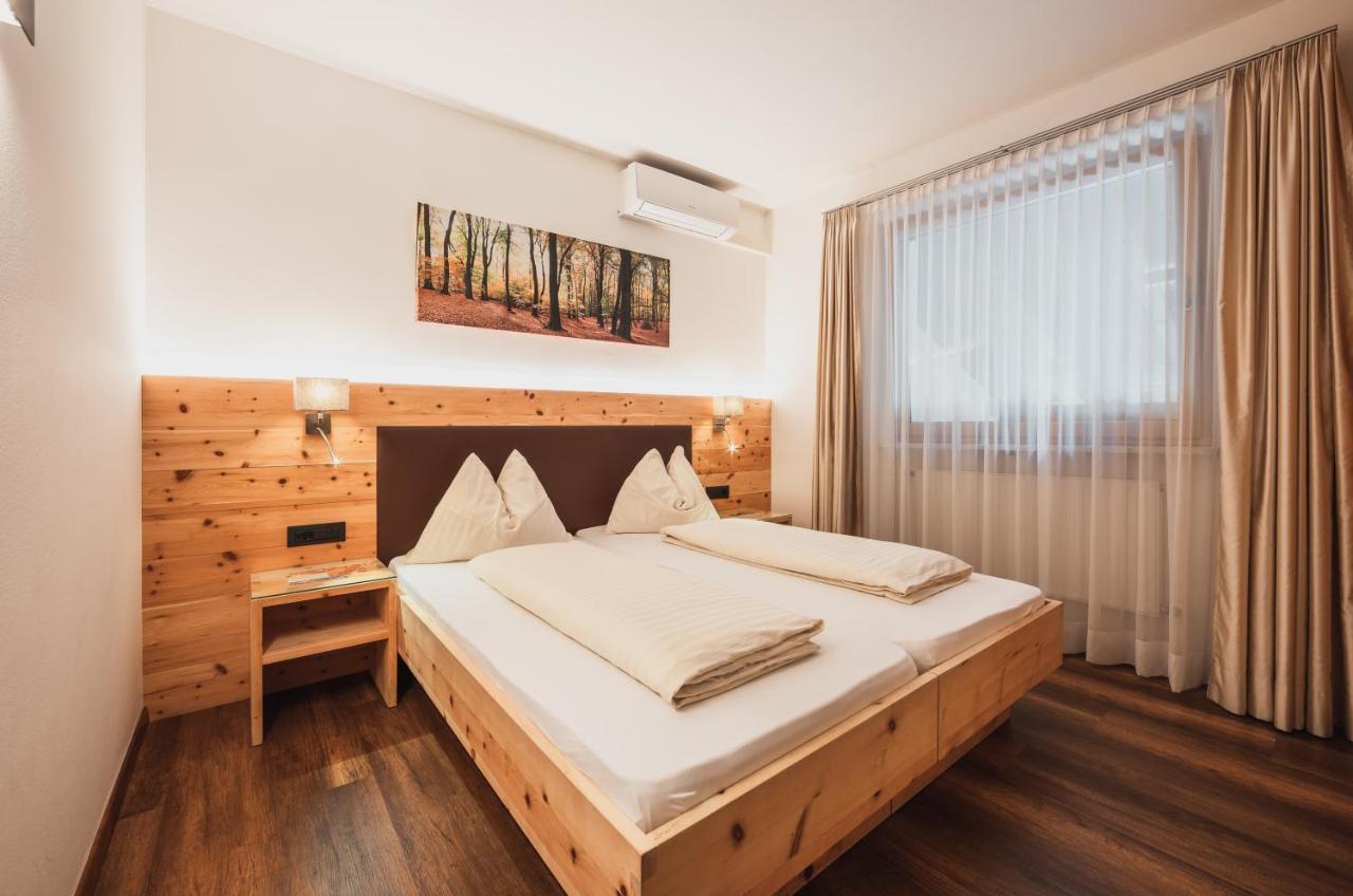 Hotel Bischofhof - Bistro Jasmin Chiusa Ngoại thất bức ảnh
