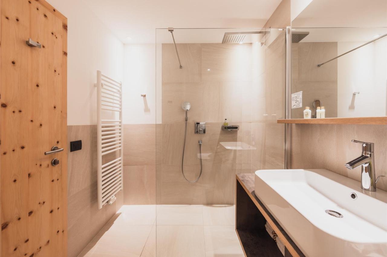 Hotel Bischofhof - Bistro Jasmin Chiusa Ngoại thất bức ảnh