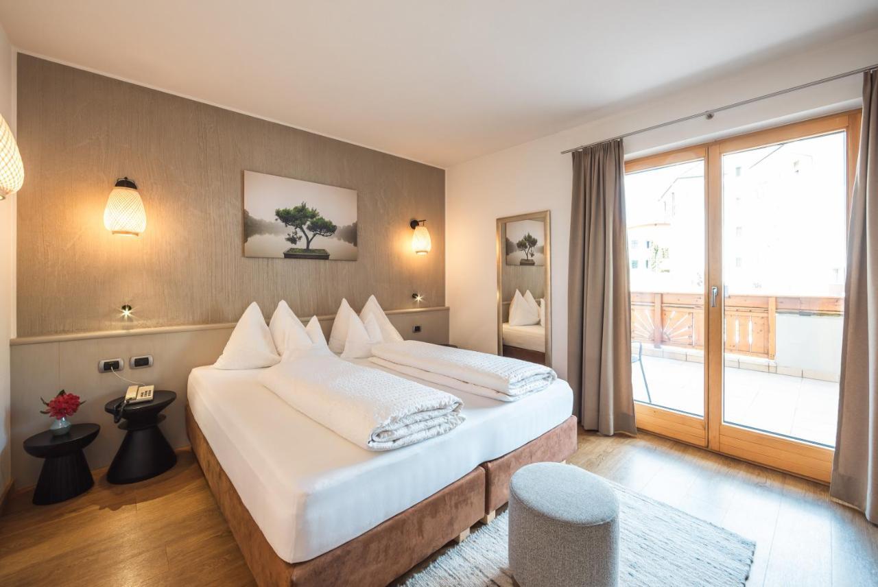 Hotel Bischofhof - Bistro Jasmin Chiusa Ngoại thất bức ảnh