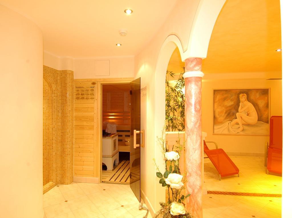 Hotel Bischofhof - Bistro Jasmin Chiusa Ngoại thất bức ảnh